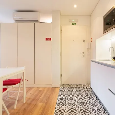 Appartamento Large Colourful Flats - Ace Location *