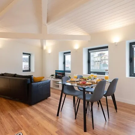 Appartamento Large Colourful Flats - Ace Location *