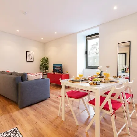 Large Colourful Flats - Ace Location * Βίλα Νόβα ντε Γκάια